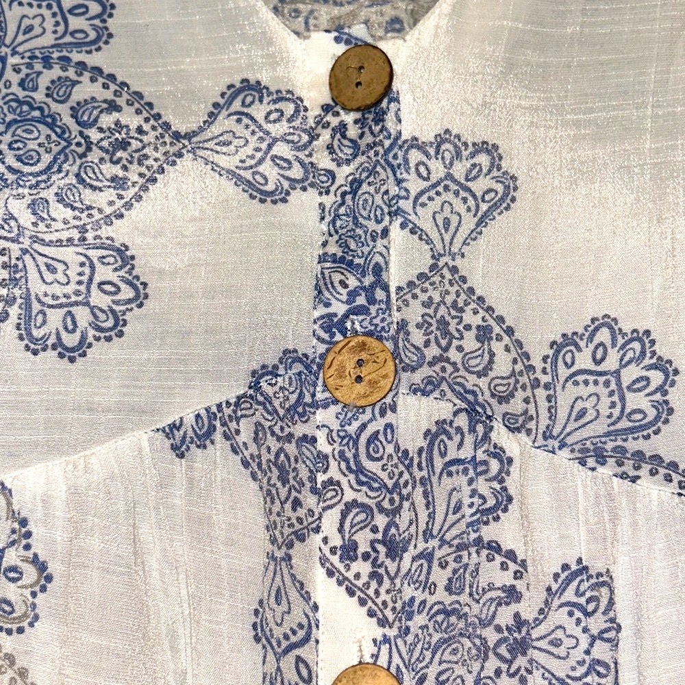 Unique Spectrum Button Ruffle S Top White Blue Floral Boho Hippie Casual - Picture 5 of 14